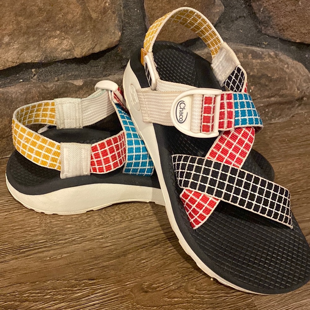 Chaco sandals, size 7 - multicolor!